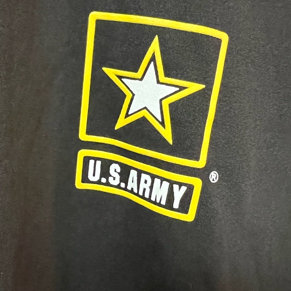NWOT US Army Official Moisture Wicking Tee - Picture 4 of 4